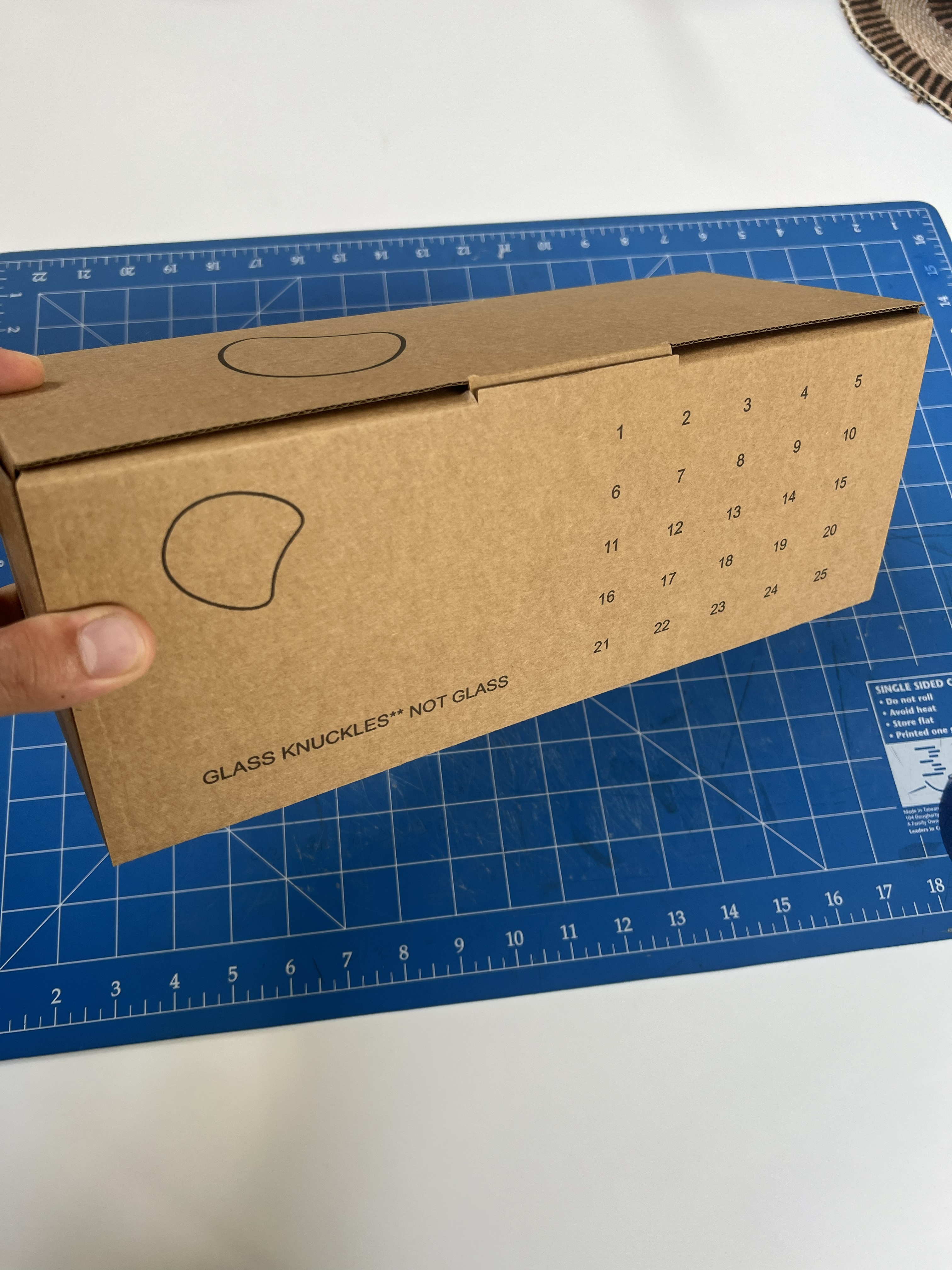 Glass Knuckles Image 20