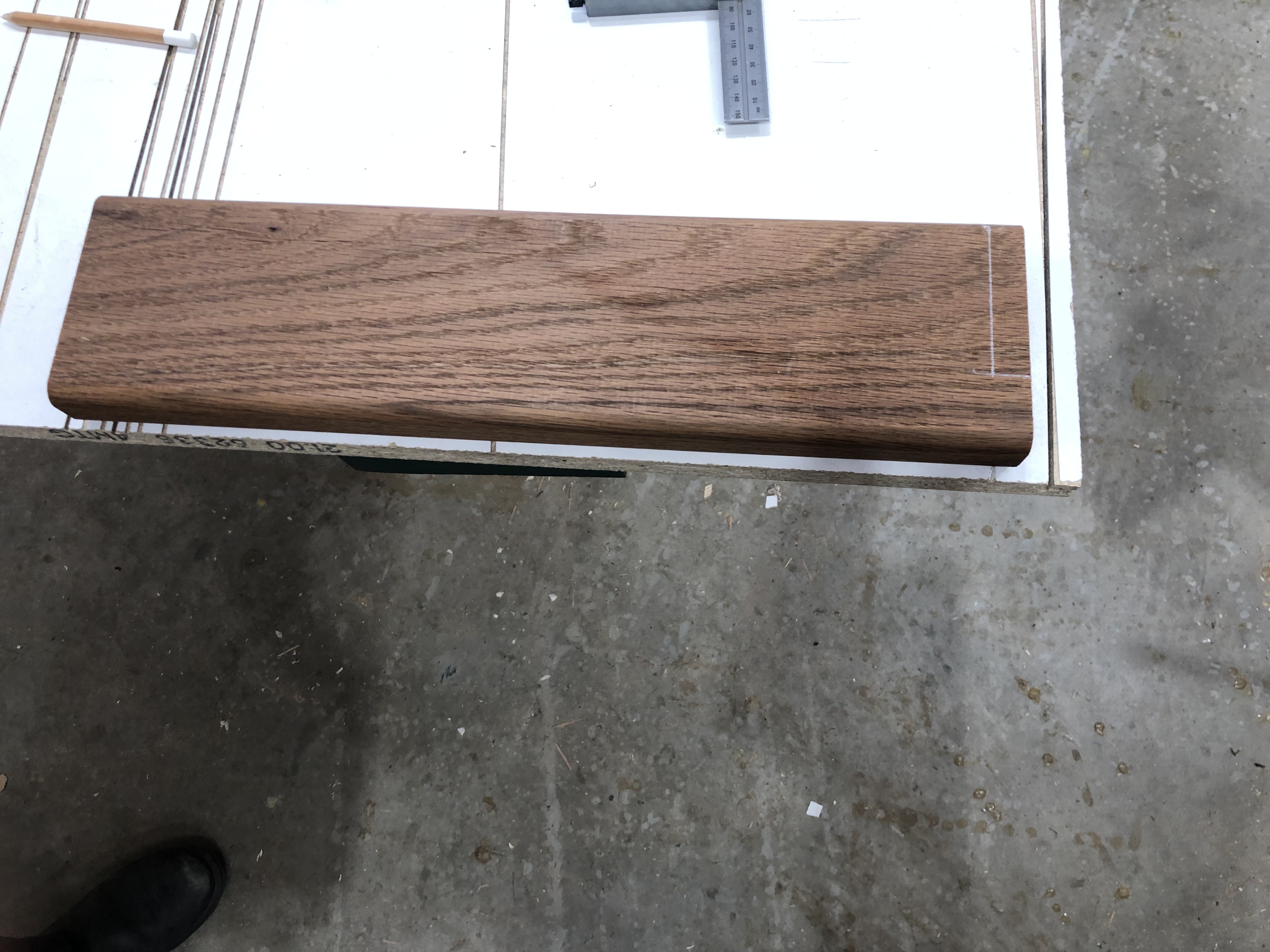 Platypus Table Image 14