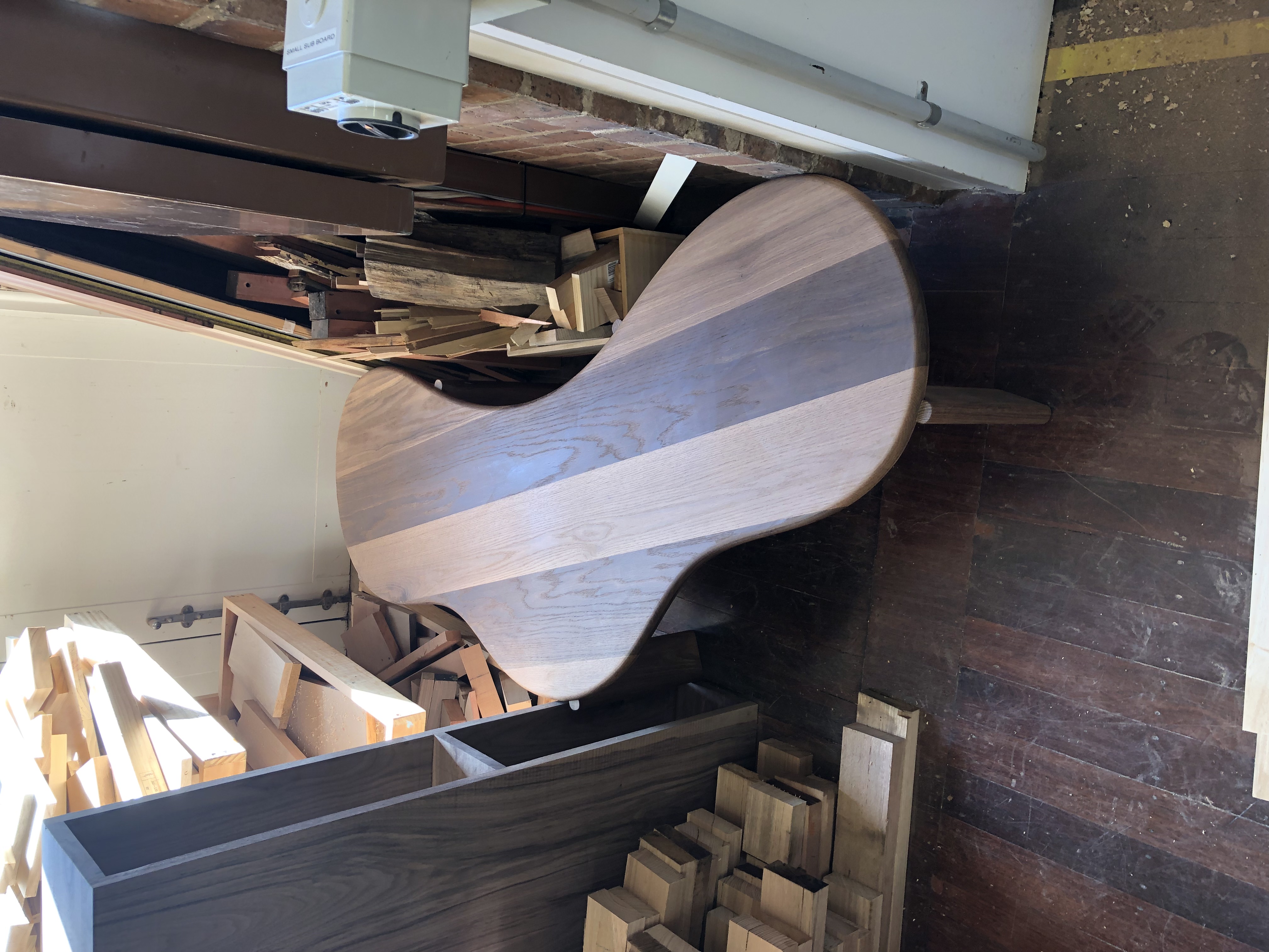 Platypus Table Image 27