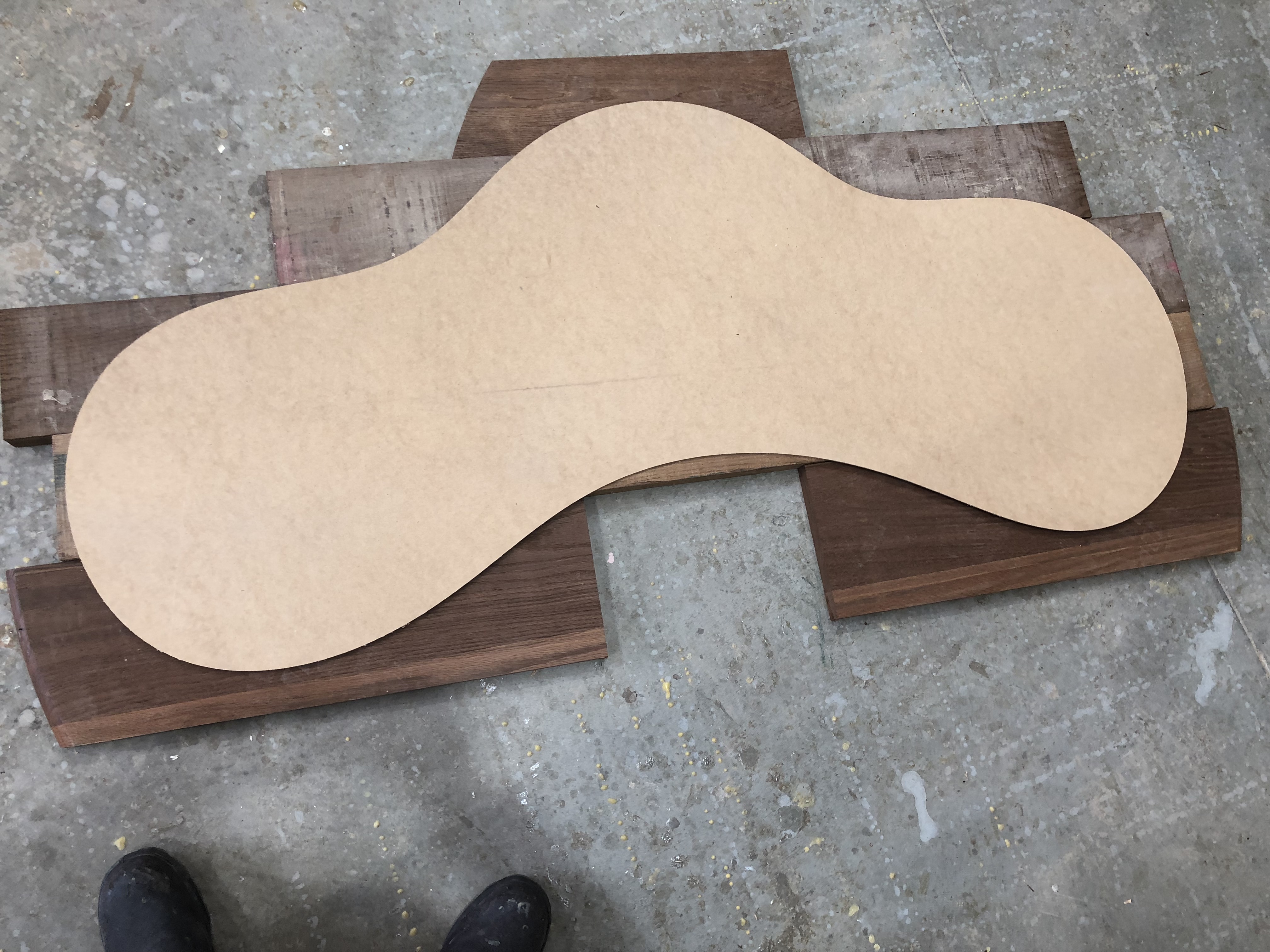 Platypus Table Image 8